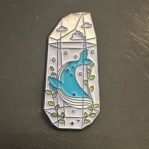 Crystal Whale Pin